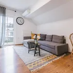 Pavlovski Apartamento *