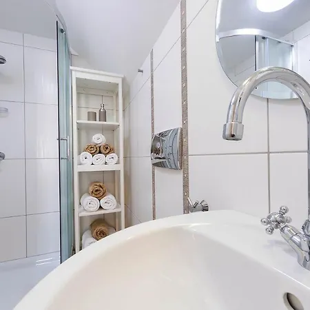 アパート Pavlovski *