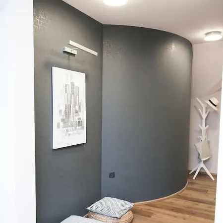 アパート Pavlovski