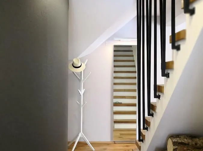 Pavlovski Apartment *